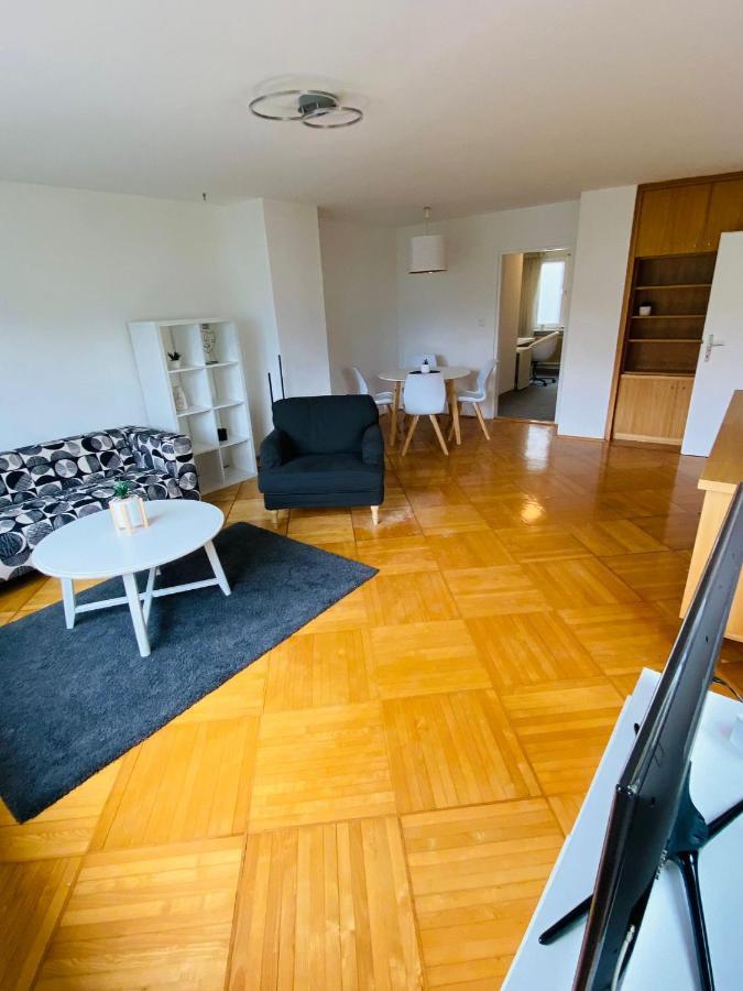 Zentrale Wohnung Gmunden Alte Baeckerei Exterior foto